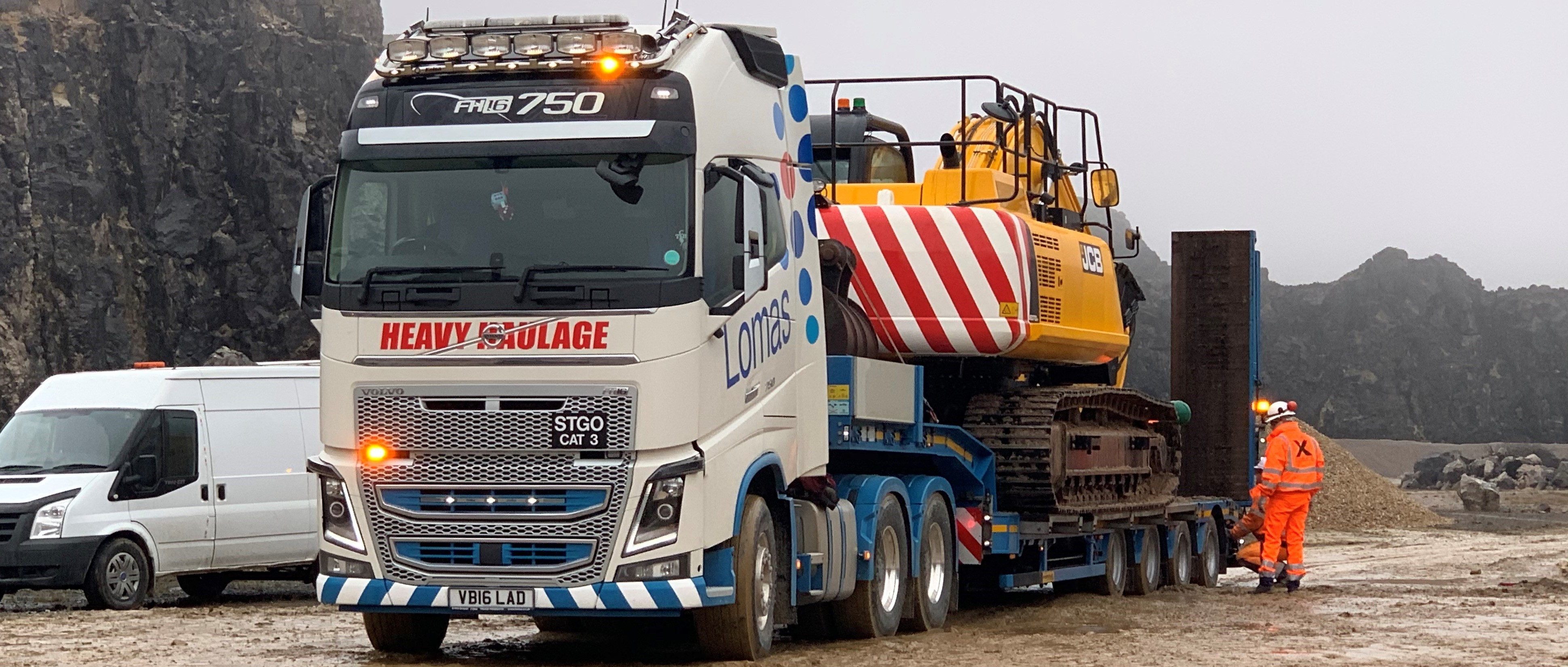 VB16LAD With Machine In Quarry